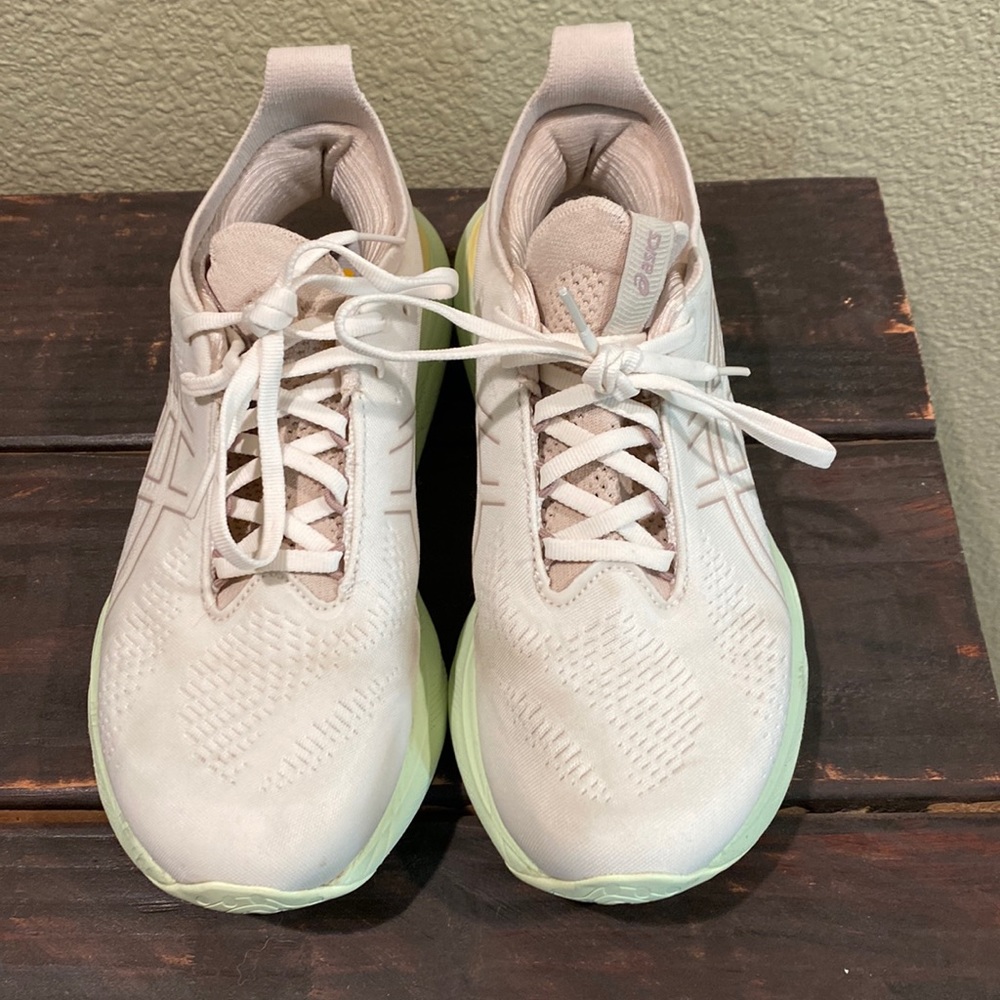 ASICS gel-nimbus 25